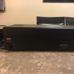 Adcom GFA-545 - Power Amplifier