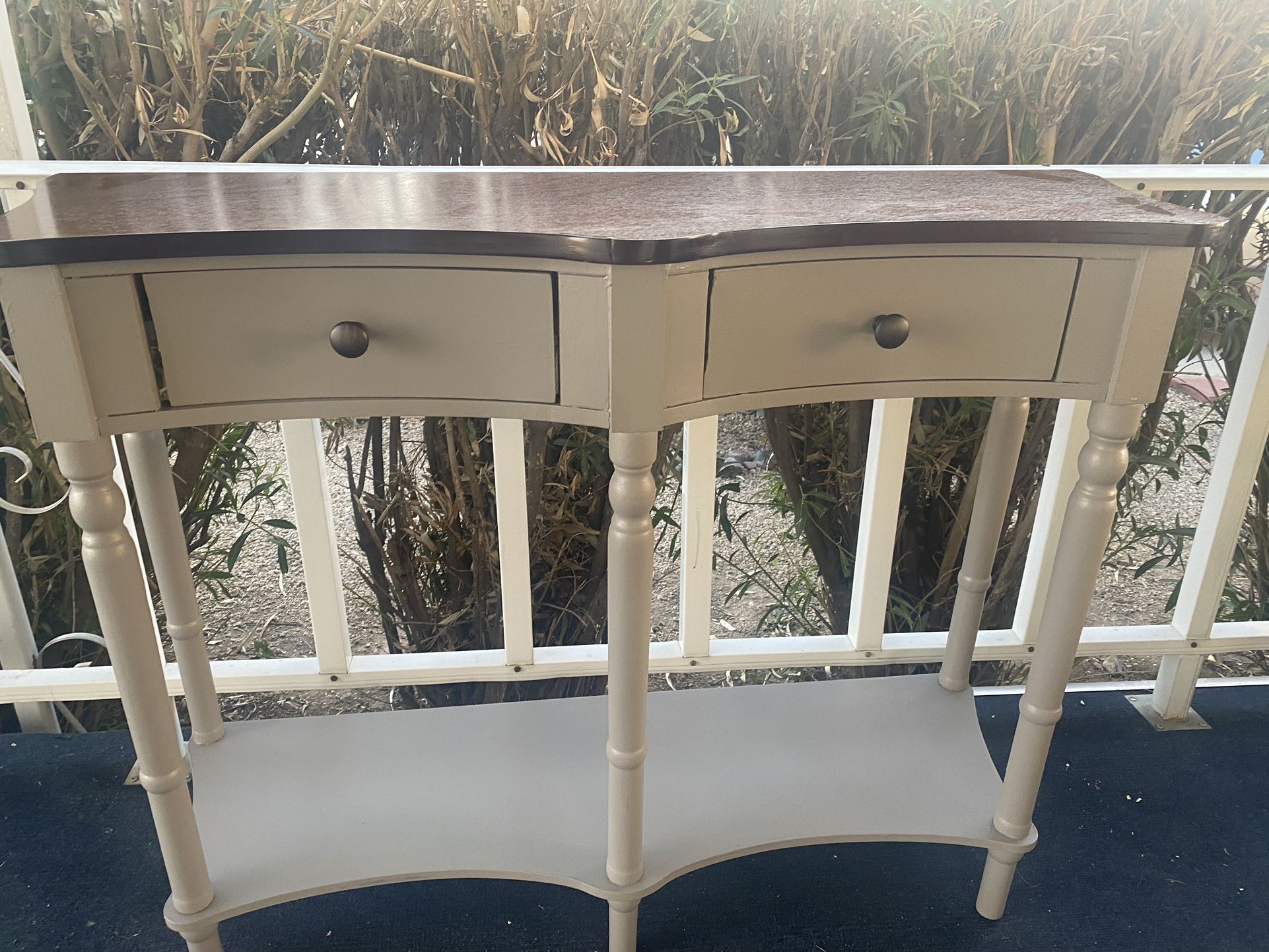 Gray Console, Sofa Table, Entryway. With Two Drawers Very Good Condition.