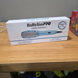 BaByliss Pro Nano Tiatnium Compact Thermal Paddle Brush 3 Heat Settings 