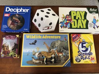 Board game lot. Yahtzee Free for all, Decipher, Pay Day, Three Little Pigs, Wildlife Adventures