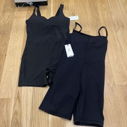 Aritzia Onesie Total 4 Bundles 