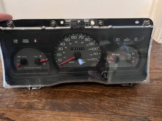 1998 to 2004 Ford Crown Victoria LX Sport Instrument Cluster