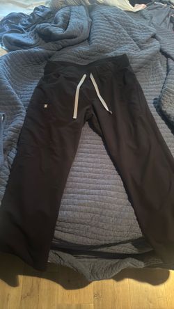 Woman’s Figs Technical Pants- Black M