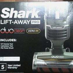 Brand New!! Shark Lift-Away Pro Duo