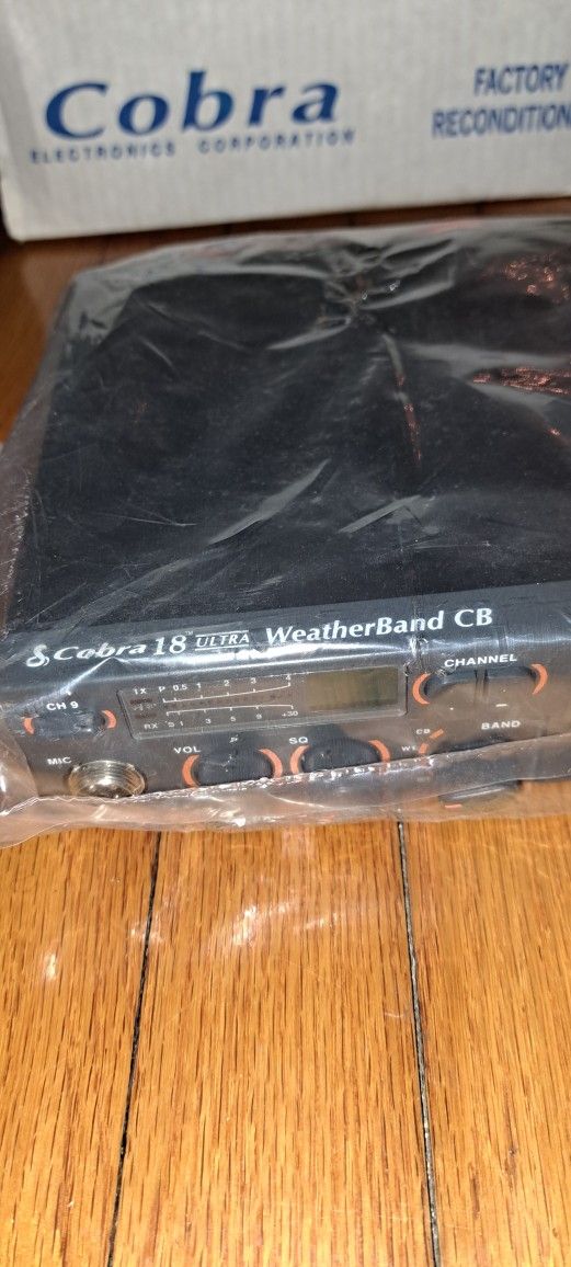 New! Sealed! Cobra 18 Weather Band CB Radio