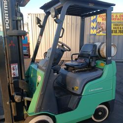 Mitsubishi 3,000 LBS Forklift 