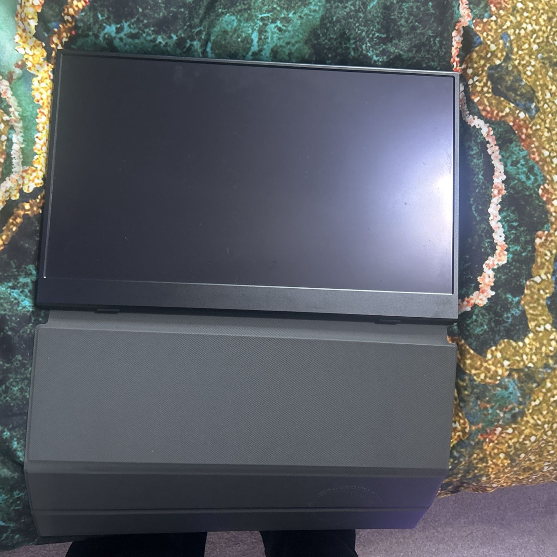 PORTABLE MONITOR BRAND NEW