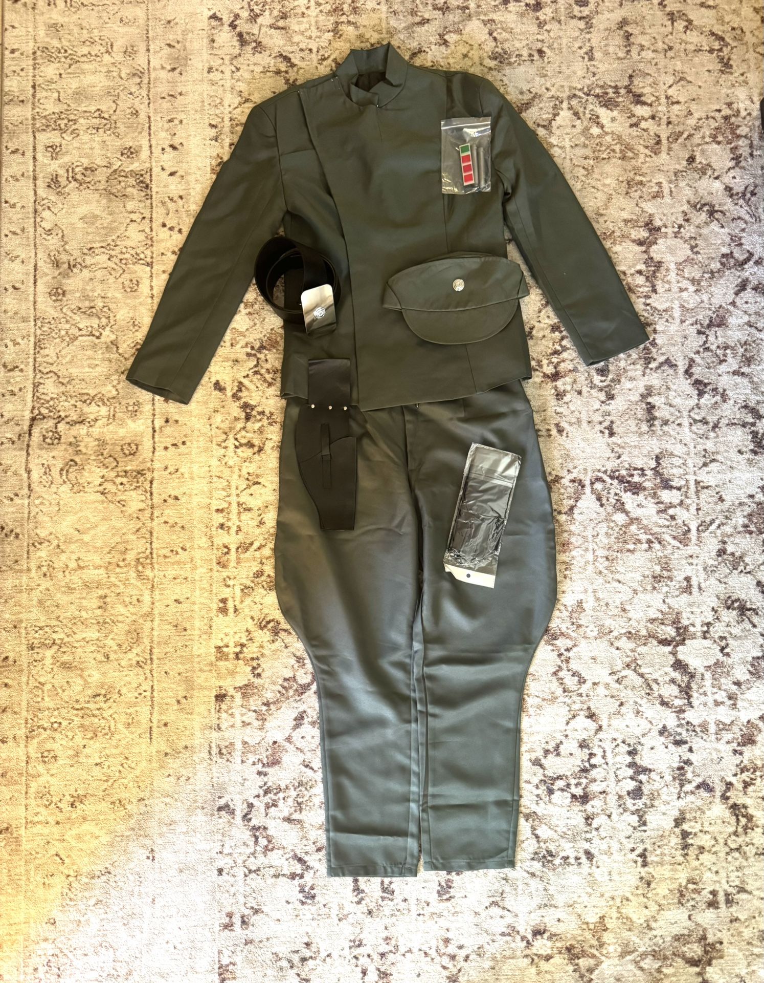 Imperial officer Costume W/ Accessories