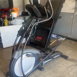 Nordic Track Elliptical 