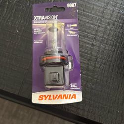 Car Headlight 9007 Sylvania