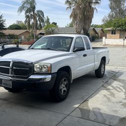 2005 Dodge Dakota V8 4x4 