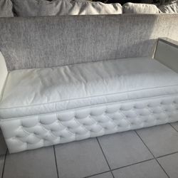 White Sofa 