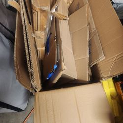 Free Boxes