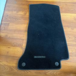 13-16 MERCEDES-BENZ X166 GL450 FRONT RIGHT PASSENGER SIDE FLOOR CARPET MAT OEM