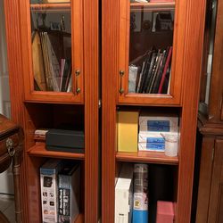 4 China cabinets / Bookcase With glass shelves