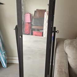 Mirror Queen Frame Queen Sofa Bed