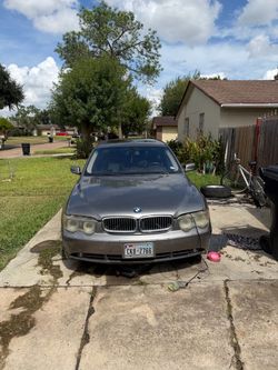 BMW 7 Series Sedan Gray
