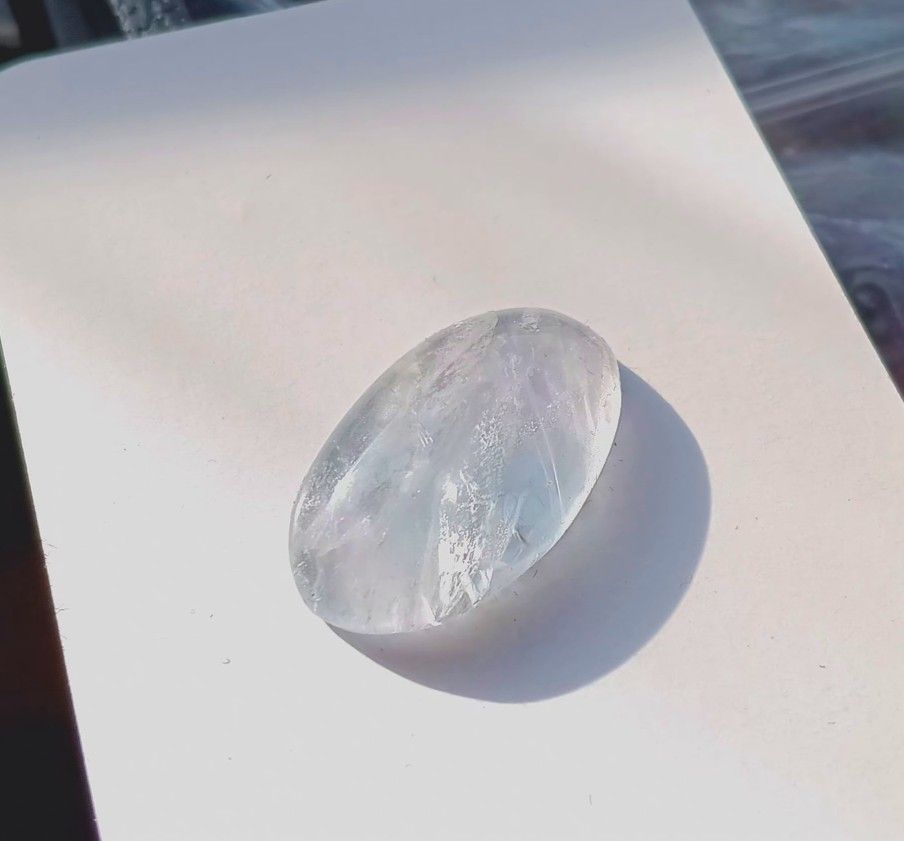 Gemmy Fluorite Cabochon, Pear Cab 4g 24 x 14mm Gorgeous Deep Teal Blue ..



Gorgeous natural deep blue purple fluorite cabochon. 
24 x 14mm. 