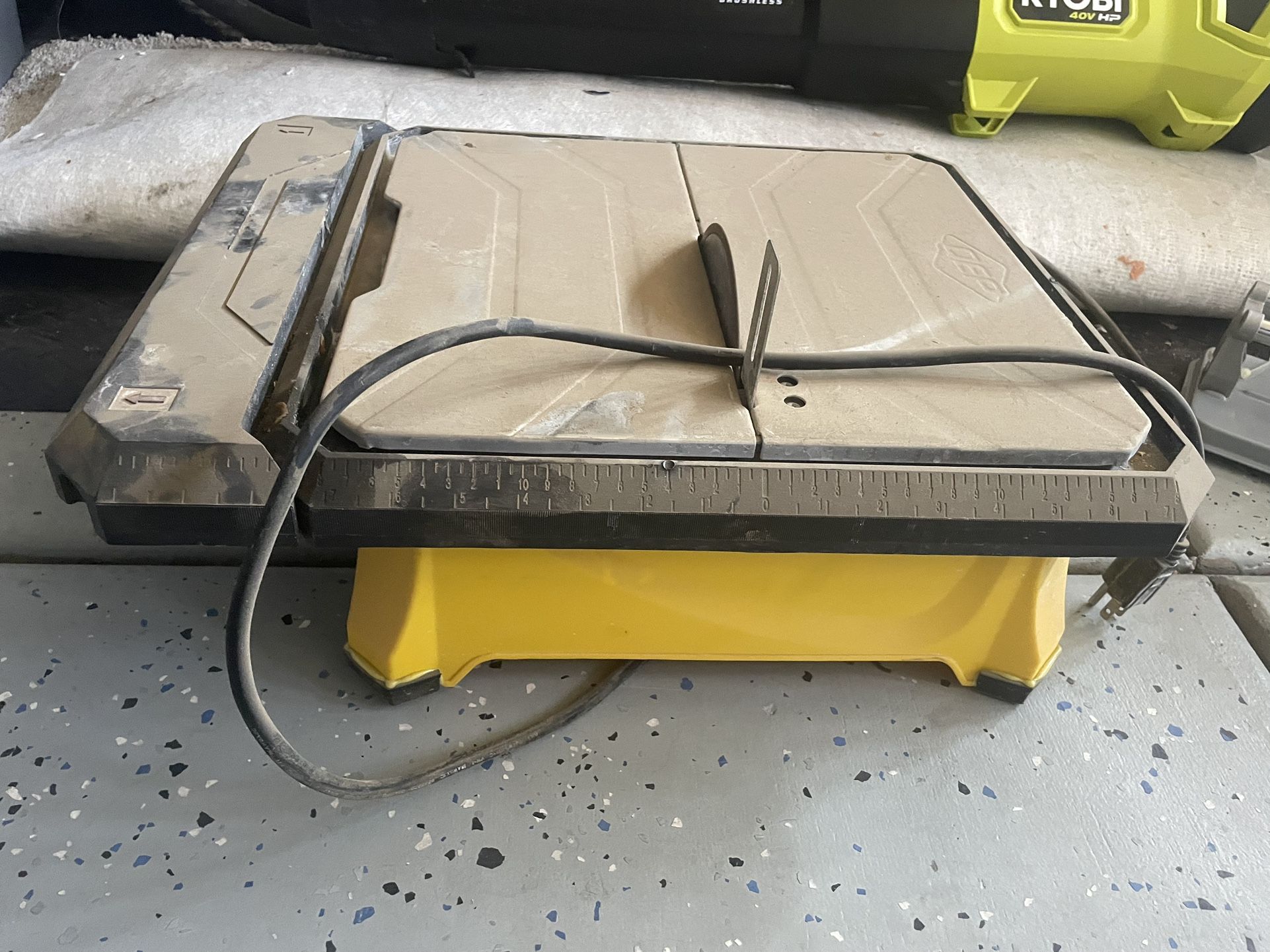 QEP Tile Saw