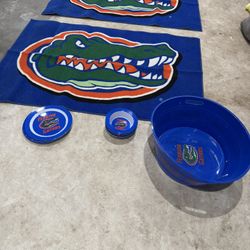 Carpet, Plate And More