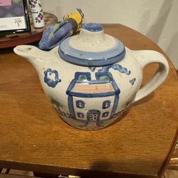 M A Hadley Teapot-rare