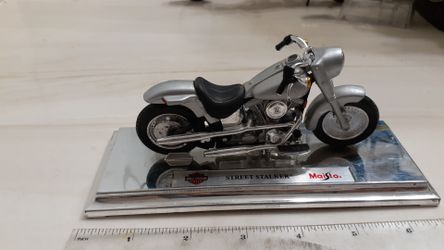 Miniature collectible Harley-Davidsons