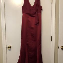 Wine Colored Mermaid Style Gown/Prom Dress