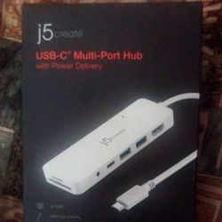 USB C- Multi Port Plug