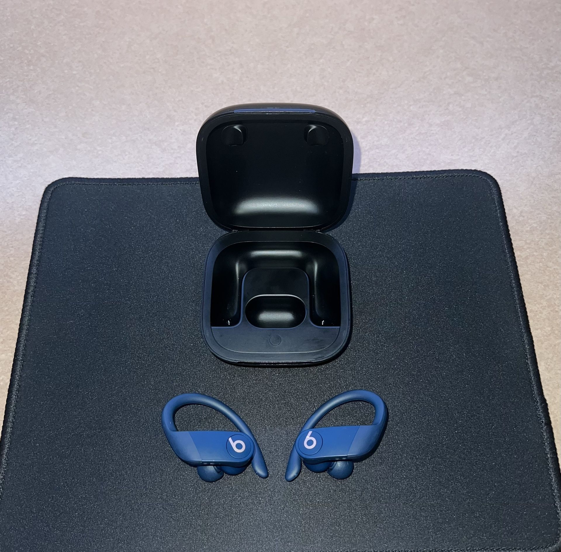 Beats by Dre Powerbeat Pros