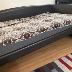 Faux Leather Daybed Twin With Trundle