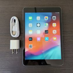 Apple iPad Mini 2 - Wifi - Like New 