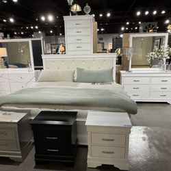 4PC Queen Bedroom Set Available In 3 Colors