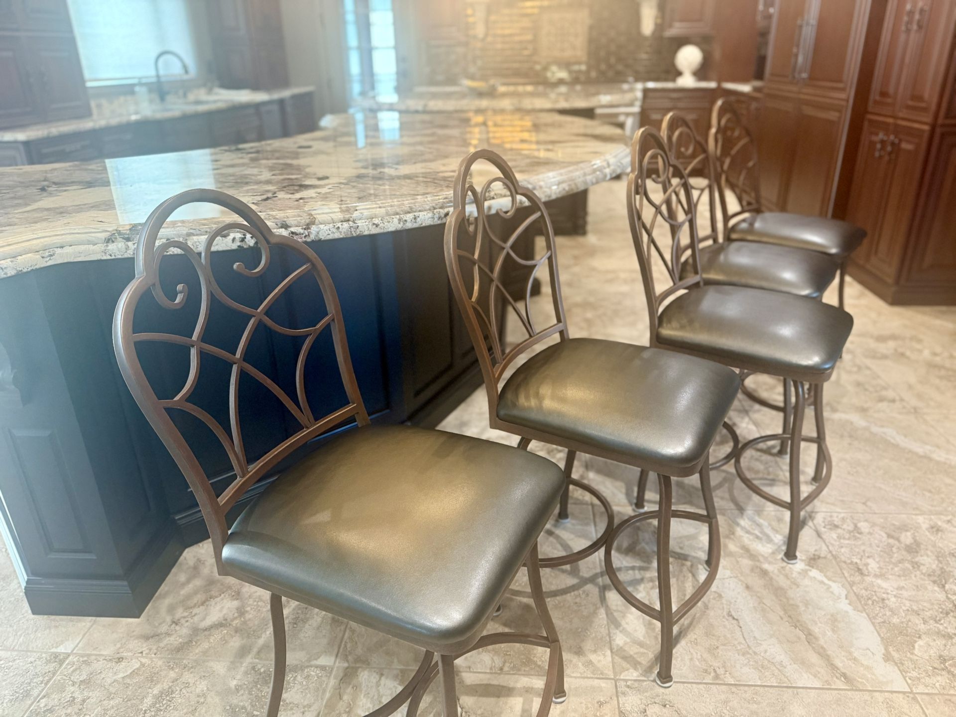 (5) Kitchen Bar Stools– NEW