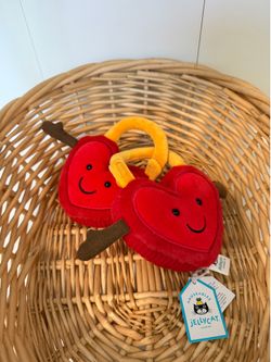 HEART LOCKS 🔒 ❤️ jellycat