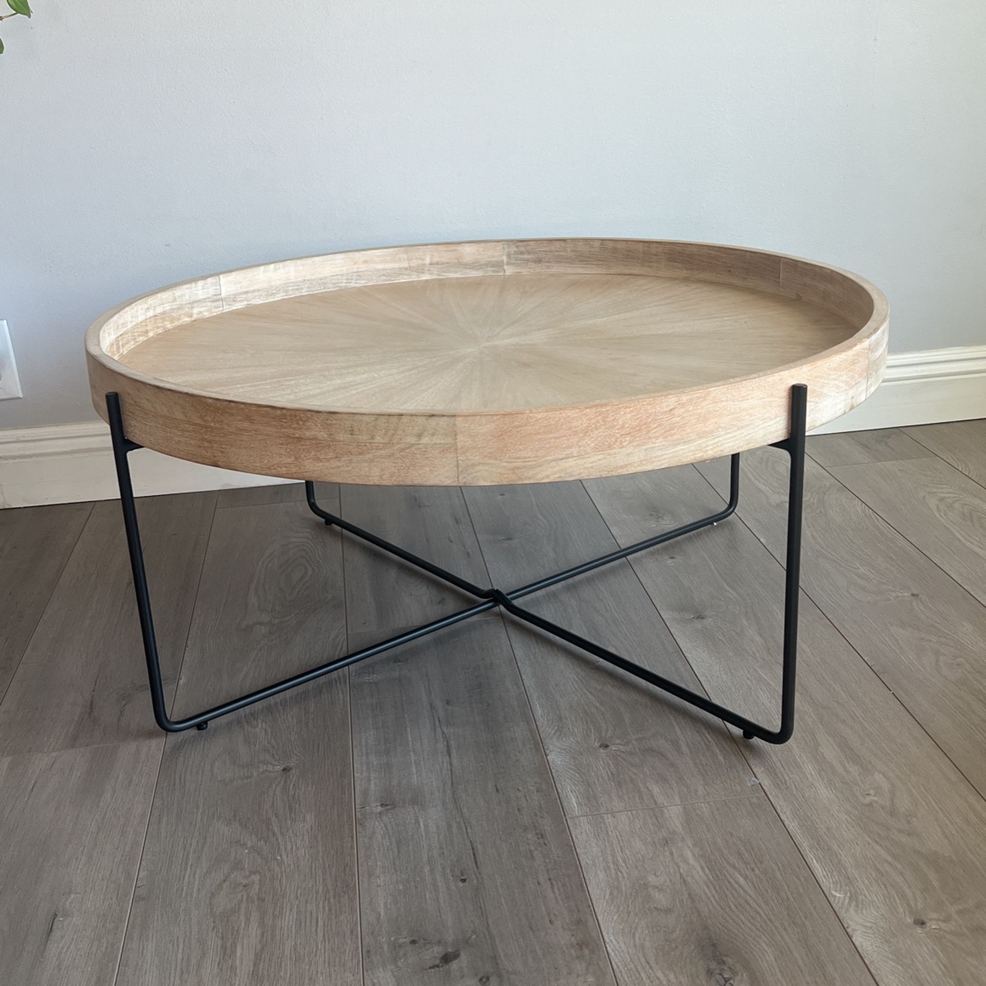 Willow Round Coffee Table (36")