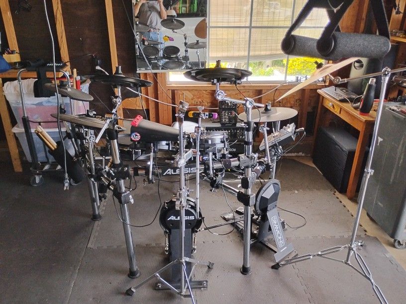 Akesus Mk 1) Electronic Drum set ,It's Awesome .