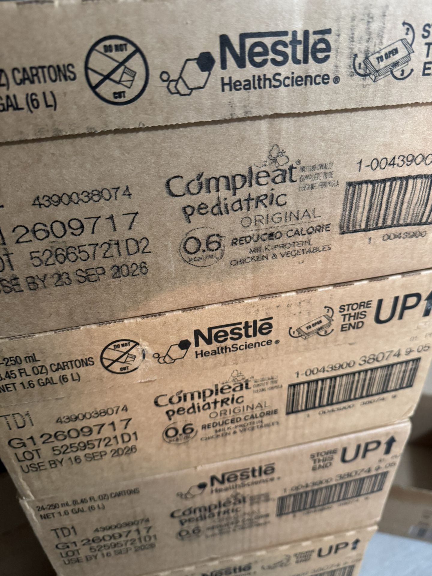 Nestle Complete Pediatric 0.6 Calorie Case Of 24