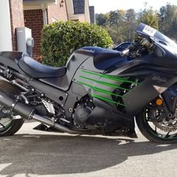 2015 Kawasaki ZX14. Negotiable