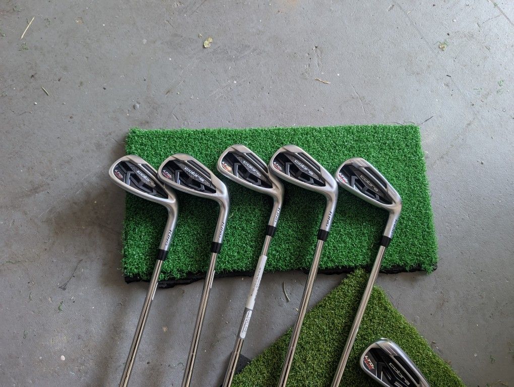 Cobra One Lengths Golf Irons