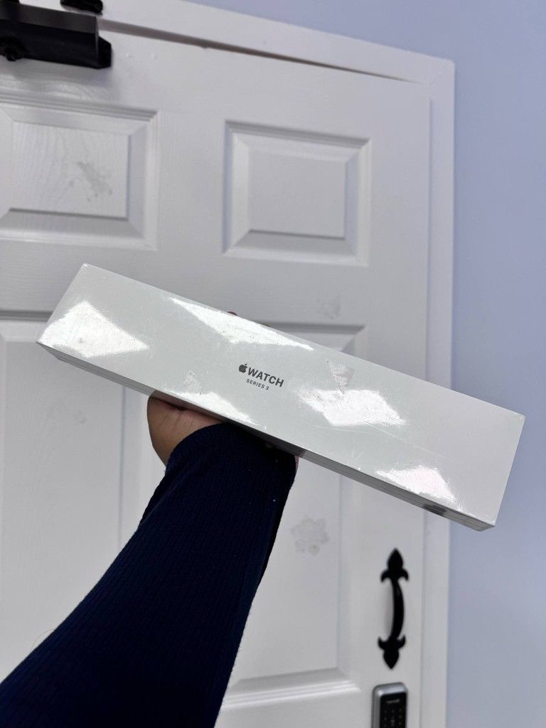 Apple Watch Series 3 38MM GPS Smartwatch Brand New