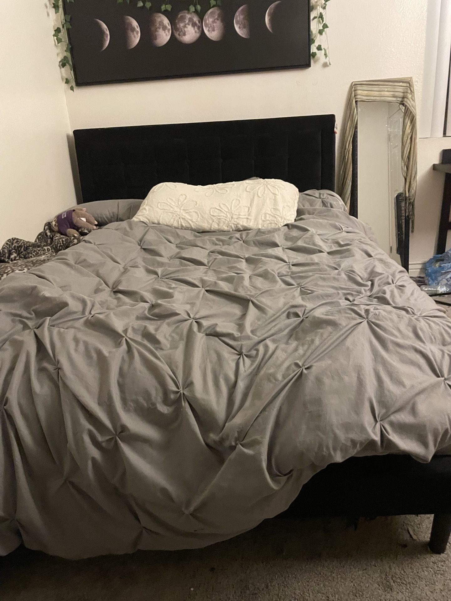 Queen Bed Frame And Mattress 