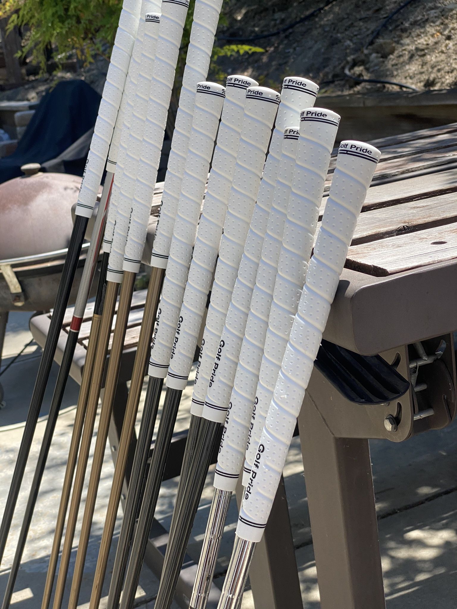 Golf Club Regripping 