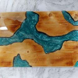Wood and epoxy cutting board / serving tray / cheese board. 