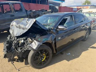 2014 Toyota Avalon - Part out