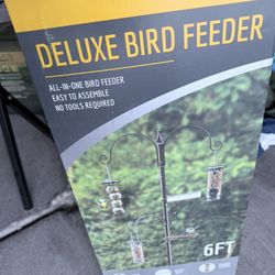 Bird Feeder 