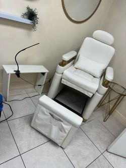 Pedicure chair