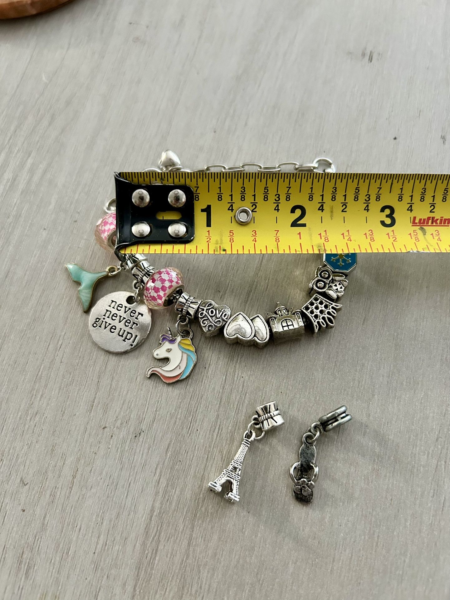 Bracelet / Charms