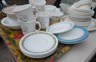 Vintage Corning Corelle Dinnerware