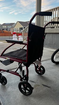 Lightweight Transport Wheelchair – Excellent Condition