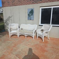  3-Piece All-Weather White Wicker Patio Set – Loveseat & 2 Chairs